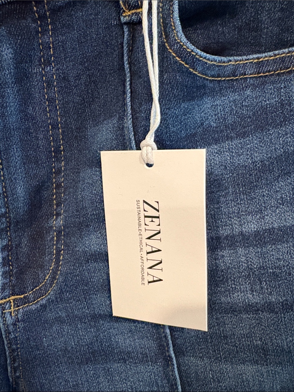 NWT Zenana Outfitters Deep Blue Flare Wide-Leg Jeans - Picture 3 of 10